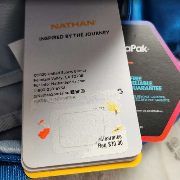 New Nathan Limitless Run 2L hydration sling fanny bag in Deep Blue - Picture 7 of 14